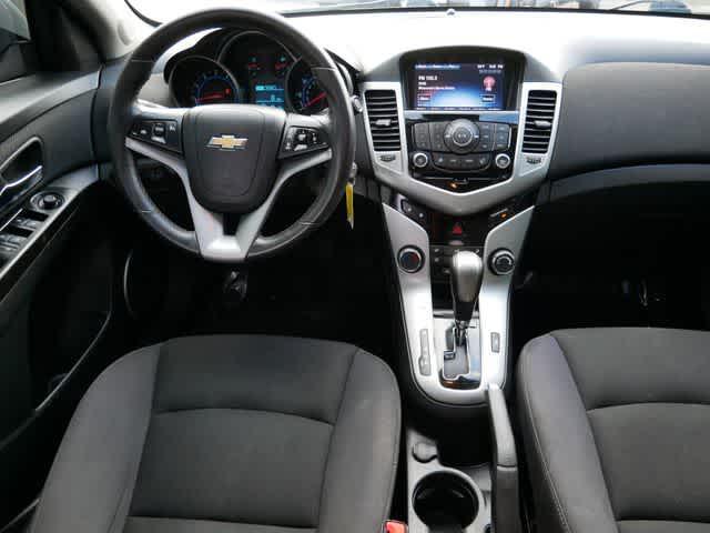 used 2014 Chevrolet Cruze car, priced at $5,500