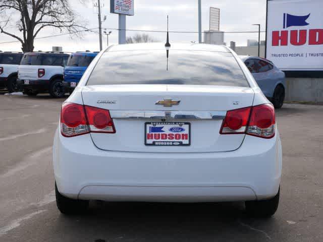 used 2014 Chevrolet Cruze car, priced at $5,500