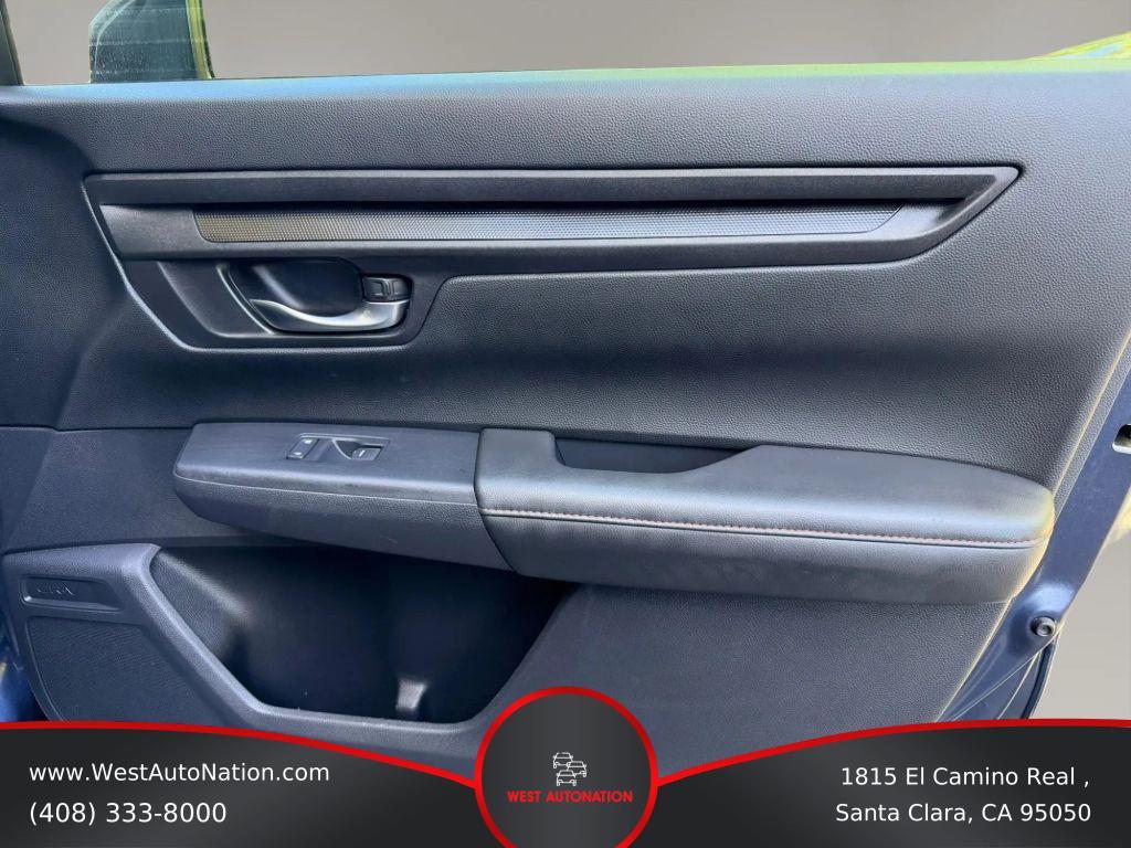 used 2025 Honda CR-V Hybrid car, priced at $33,999