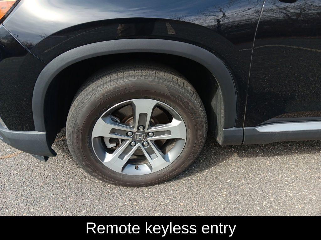 used 2024 Honda Pilot car, priced at $39,490