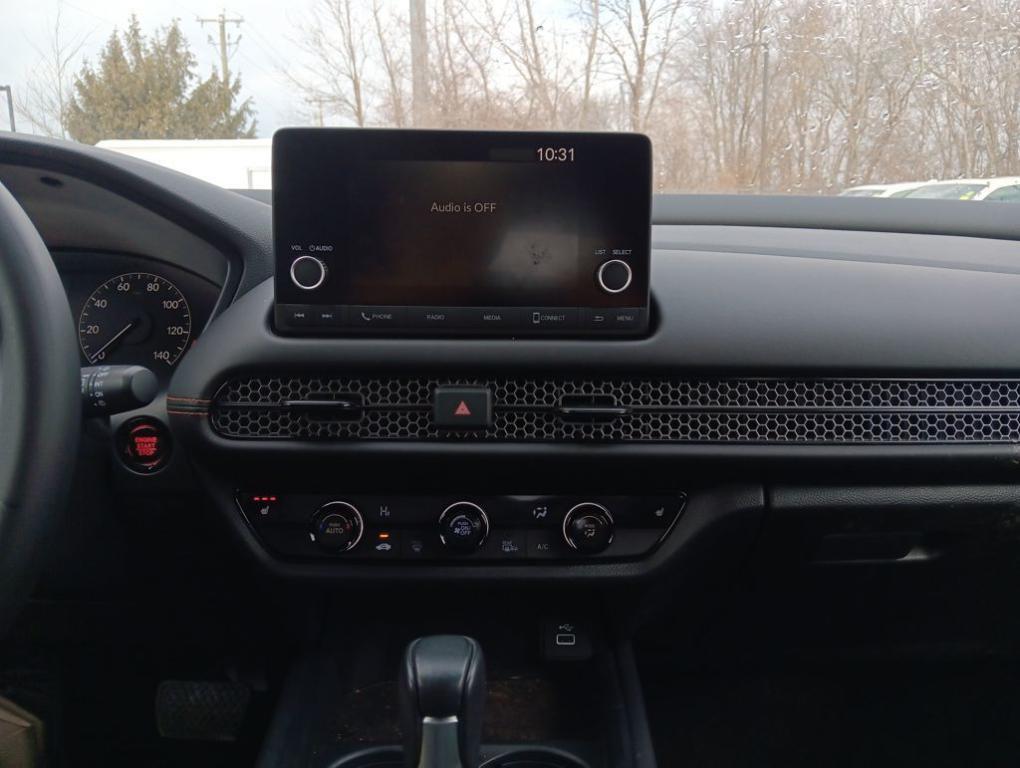 used 2025 Honda HR-V car, priced at $27,886