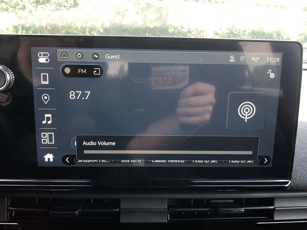 new 2025 Honda Prologue car, priced at $39,527