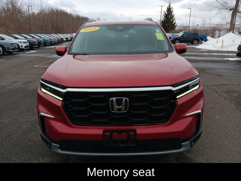 used 2023 Honda Pilot car, priced at $40,990