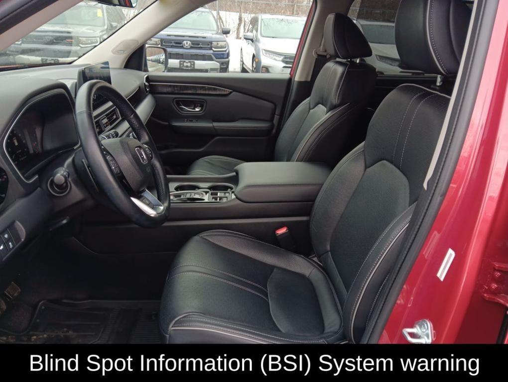 used 2023 Honda Pilot car, priced at $40,990
