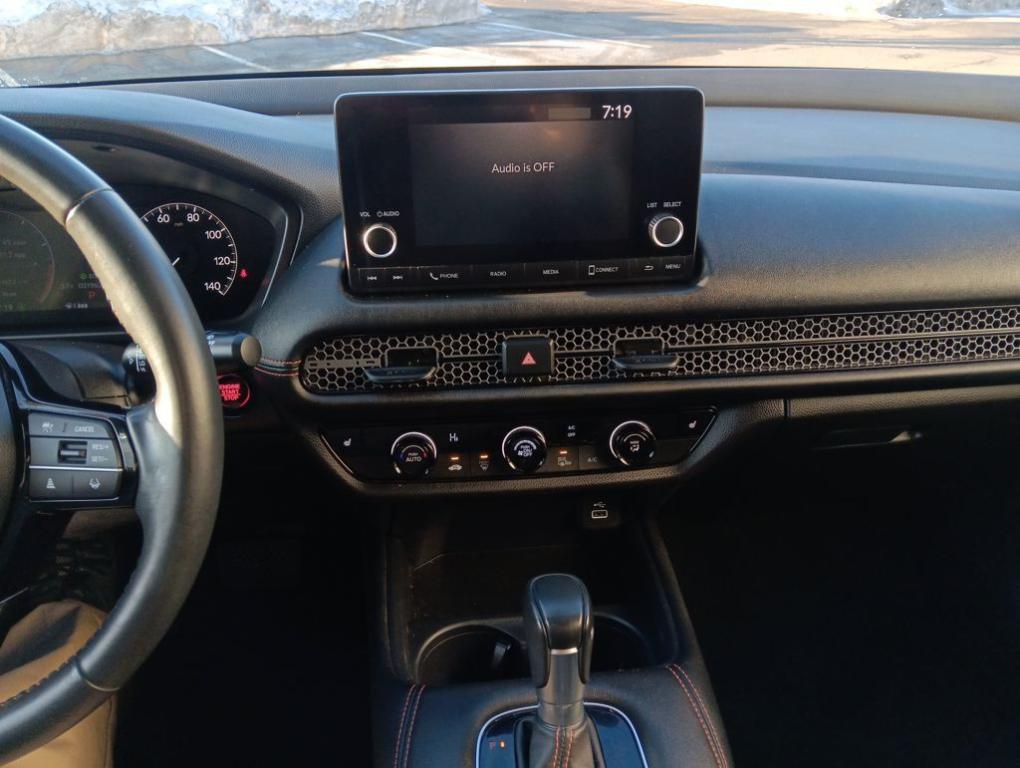 used 2024 Honda HR-V car, priced at $25,990