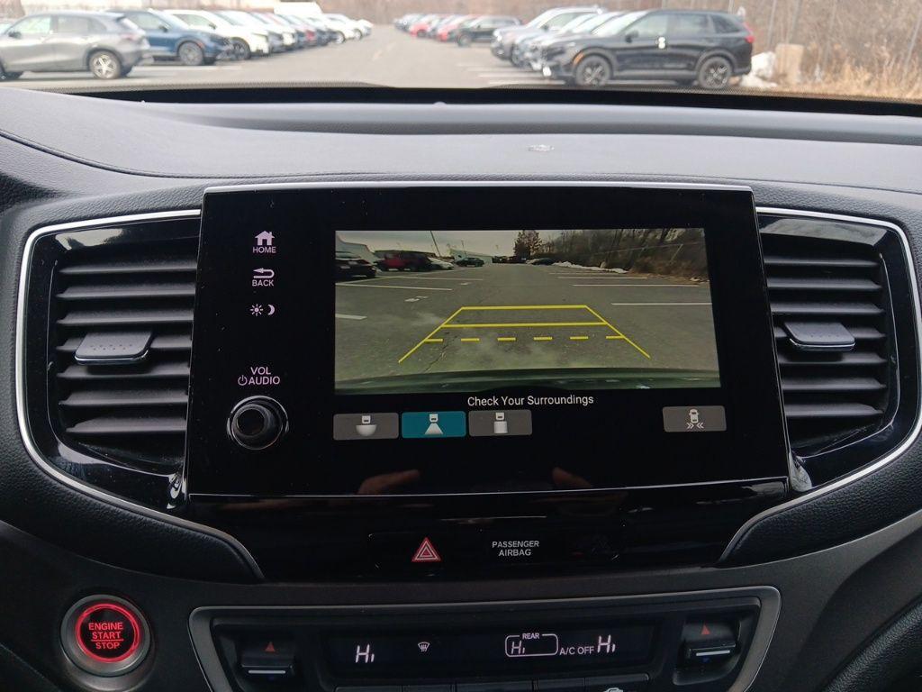 used 2022 Honda Pilot car, priced at $31,990