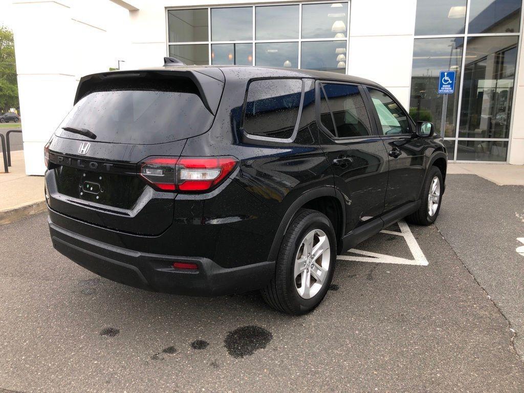used 2023 Honda Pilot car, priced at $31,989