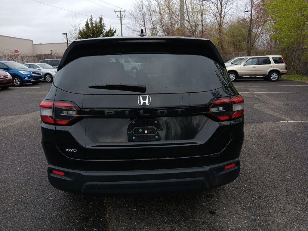 used 2023 Honda Pilot car, priced at $33,989