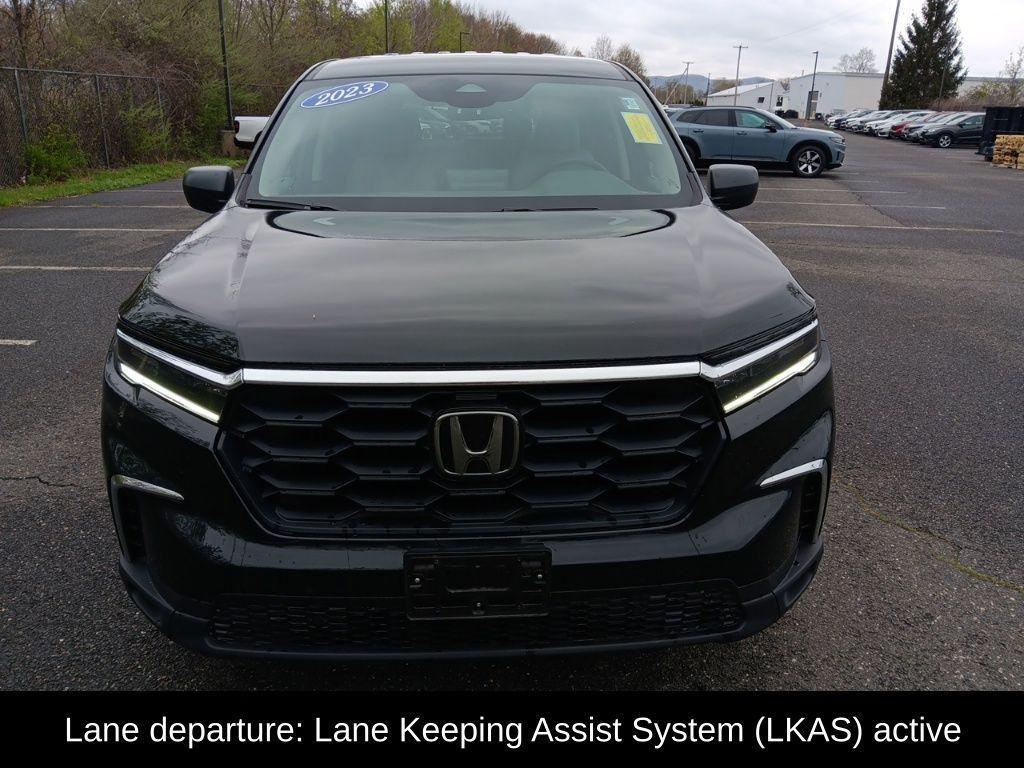 used 2023 Honda Pilot car, priced at $33,989