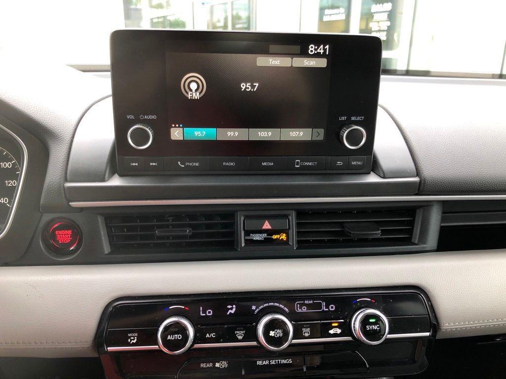 used 2023 Honda Pilot car, priced at $31,989