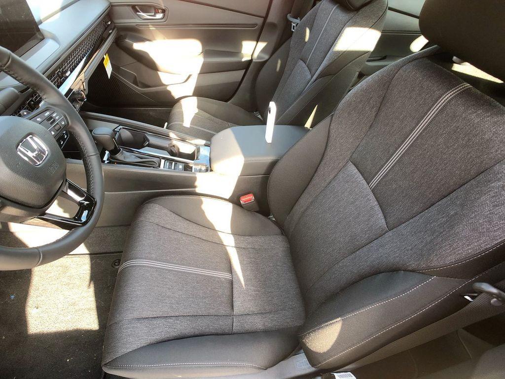 new 2025 Honda Accord Hybrid car, priced at $35,305