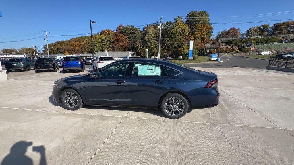 new 2025 Honda Accord Hybrid car, priced at $34,319
