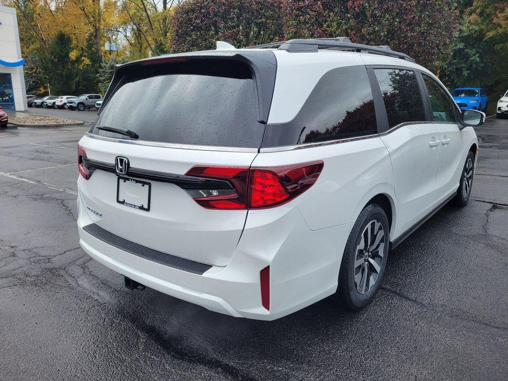 new 2026 Honda Odyssey car, priced at $46,140