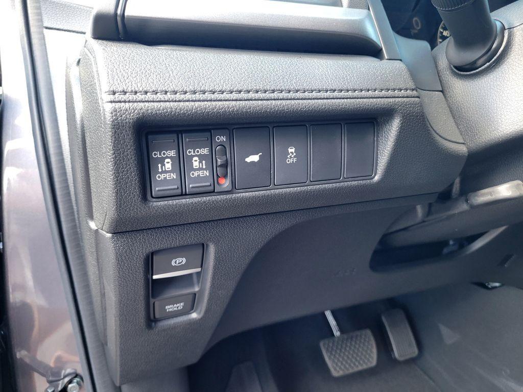 new 2026 Honda Odyssey car, priced at $46,140