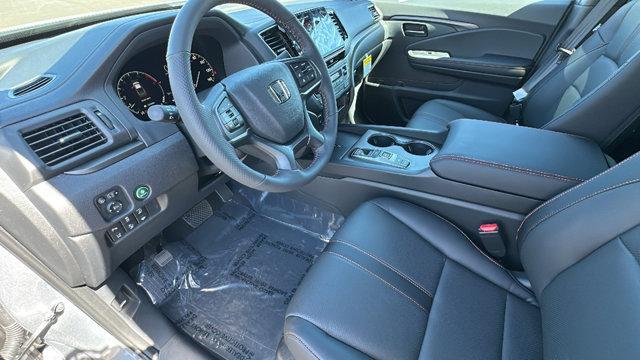 new 2025 Honda Ridgeline car, priced at $46,138