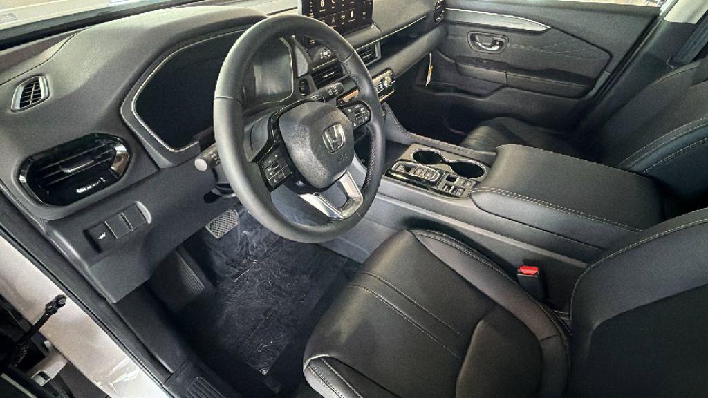new 2026 Honda Pilot car, priced at $54,690