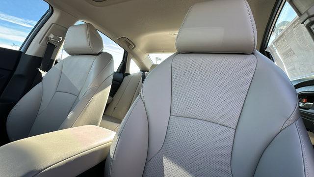 new 2025 Honda Accord Hybrid car, priced at $35,081
