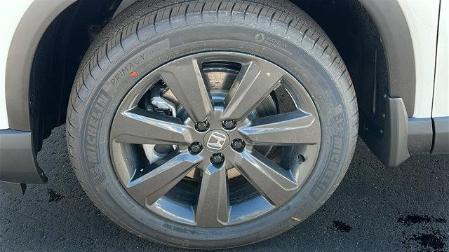 new 2025 Honda Pilot car, priced at $42,637