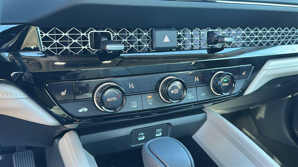 new 2025 Honda Accord Hybrid car, priced at $34,000