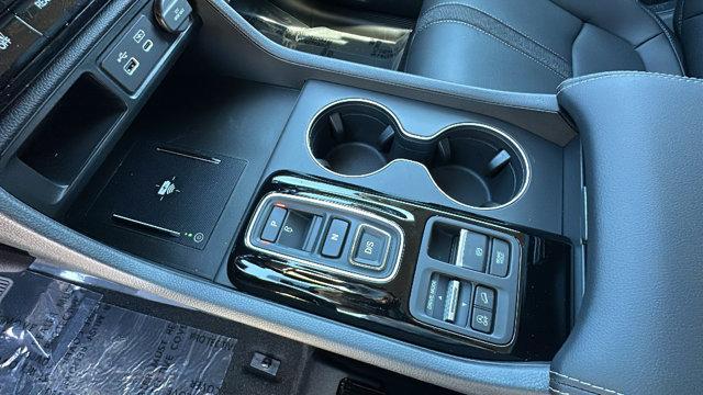 new 2025 Honda Pilot car, priced at $45,243