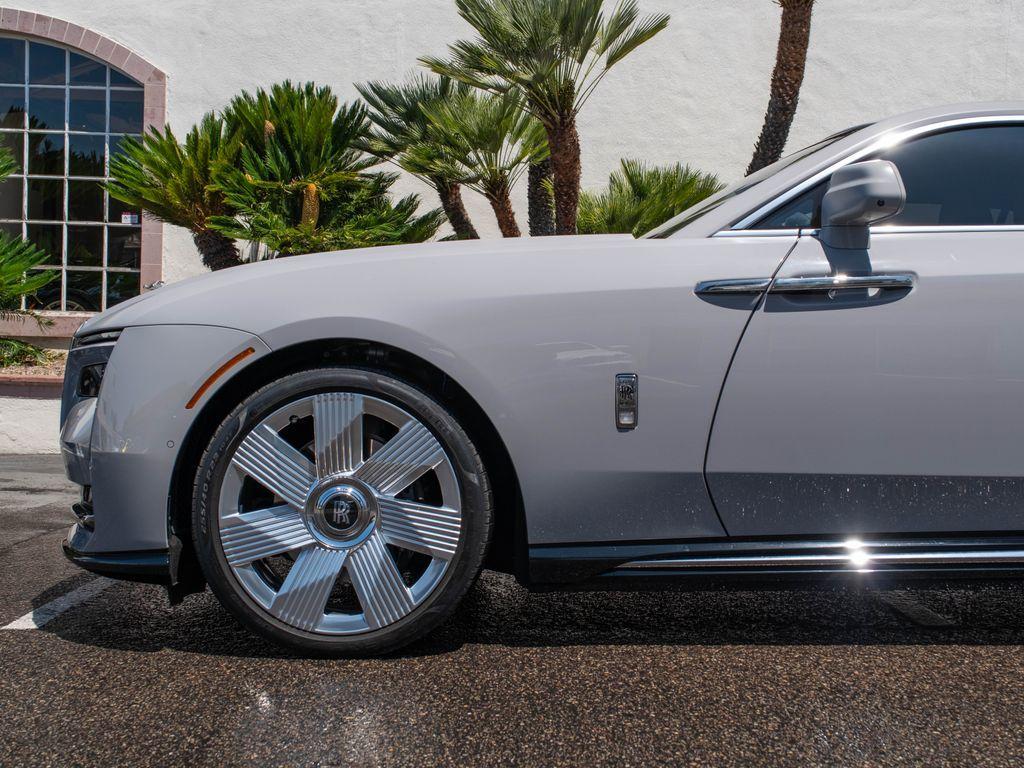 used 2024 Rolls-Royce Spectre car, priced at $389,995