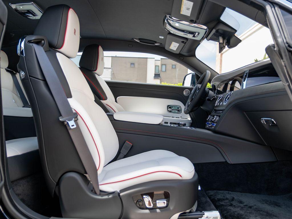 new 2026 Rolls-Royce Spectre car, priced at $452,250