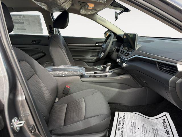 new 2025 Nissan Altima car, priced at $27,440