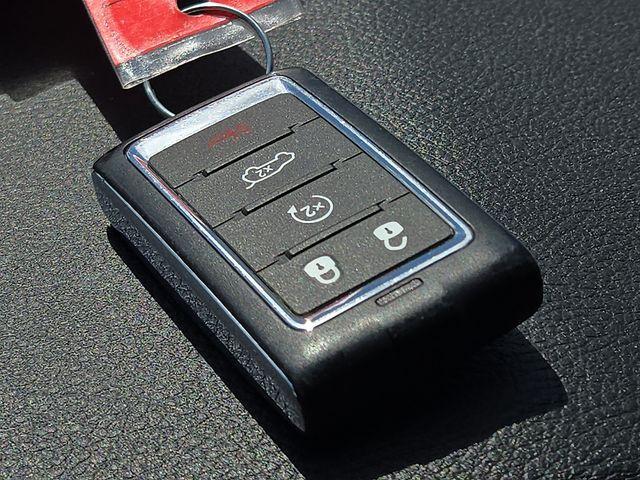 used 2025 Jeep Grand Cherokee car, priced at $37,300