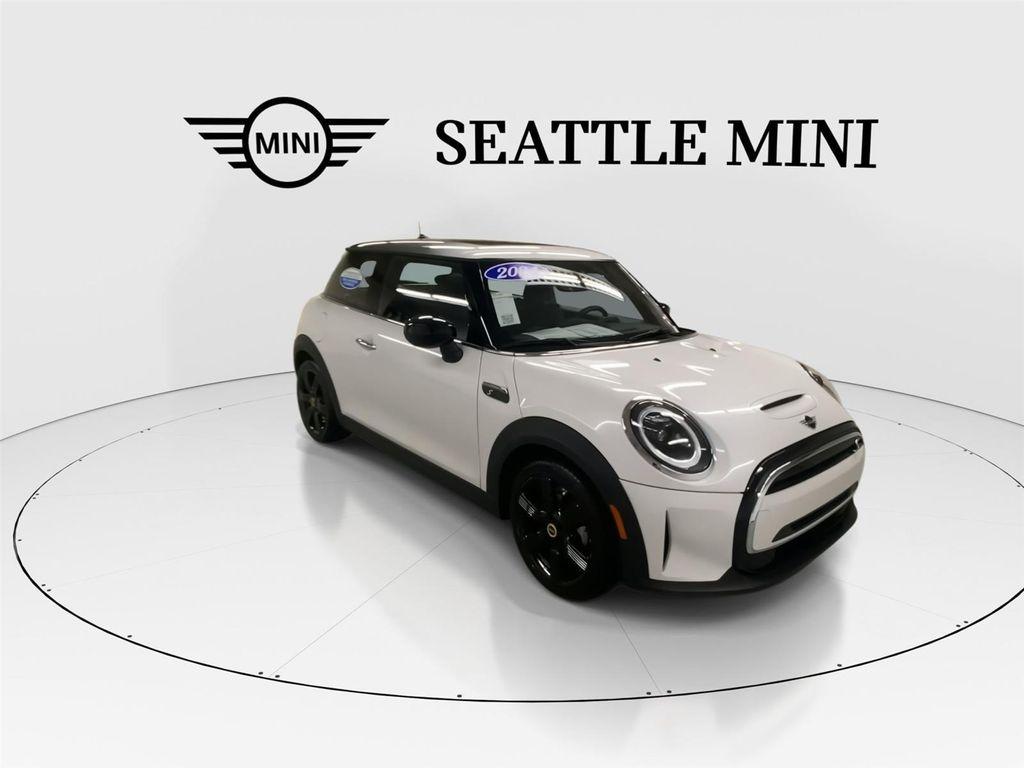 used 2024 MINI Hardtop car, priced at $28,989