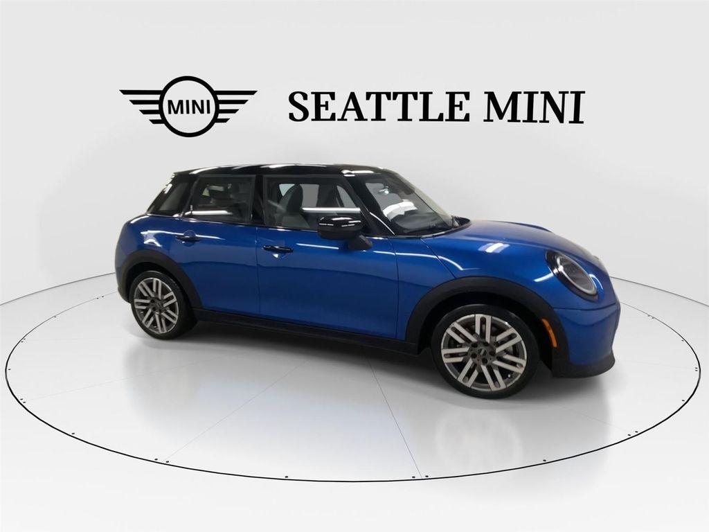 used 2025 MINI Hardtop car, priced at $33,689