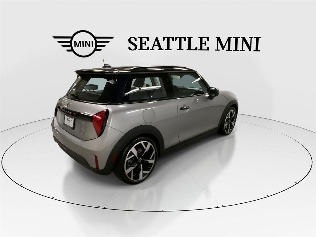 used 2025 MINI Hardtop car, priced at $31,189