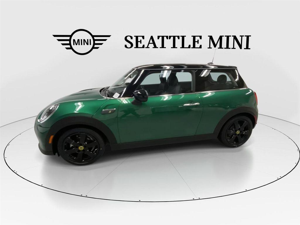 used 2024 MINI Hardtop car, priced at $27,898