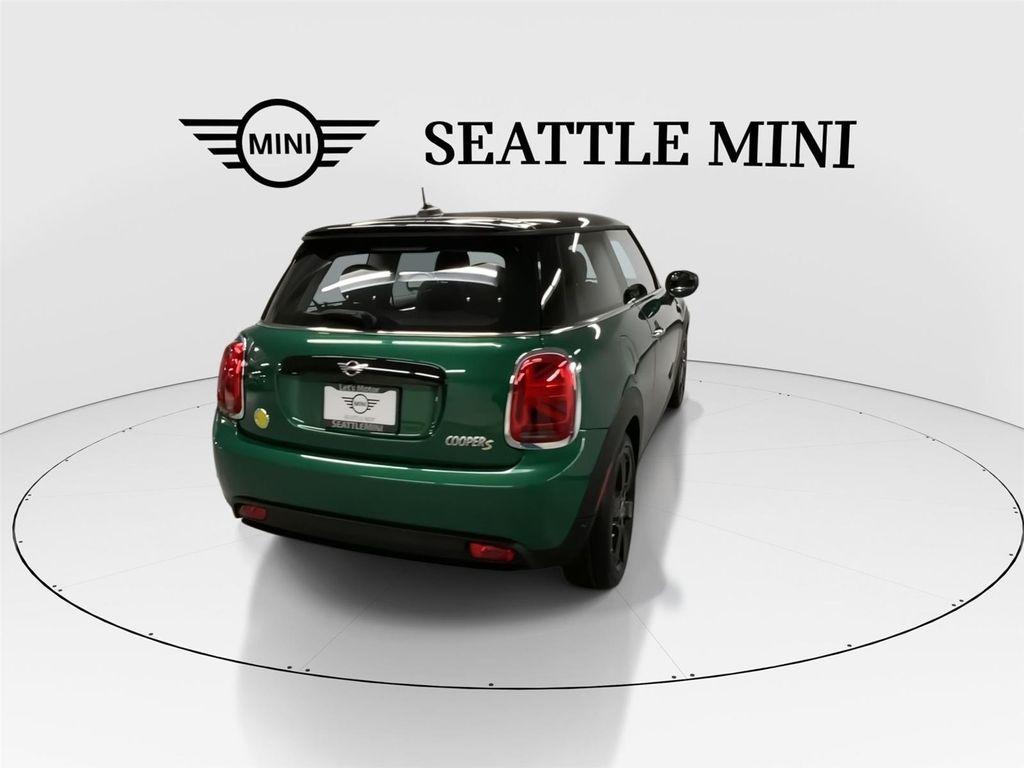 used 2024 MINI Hardtop car, priced at $27,898