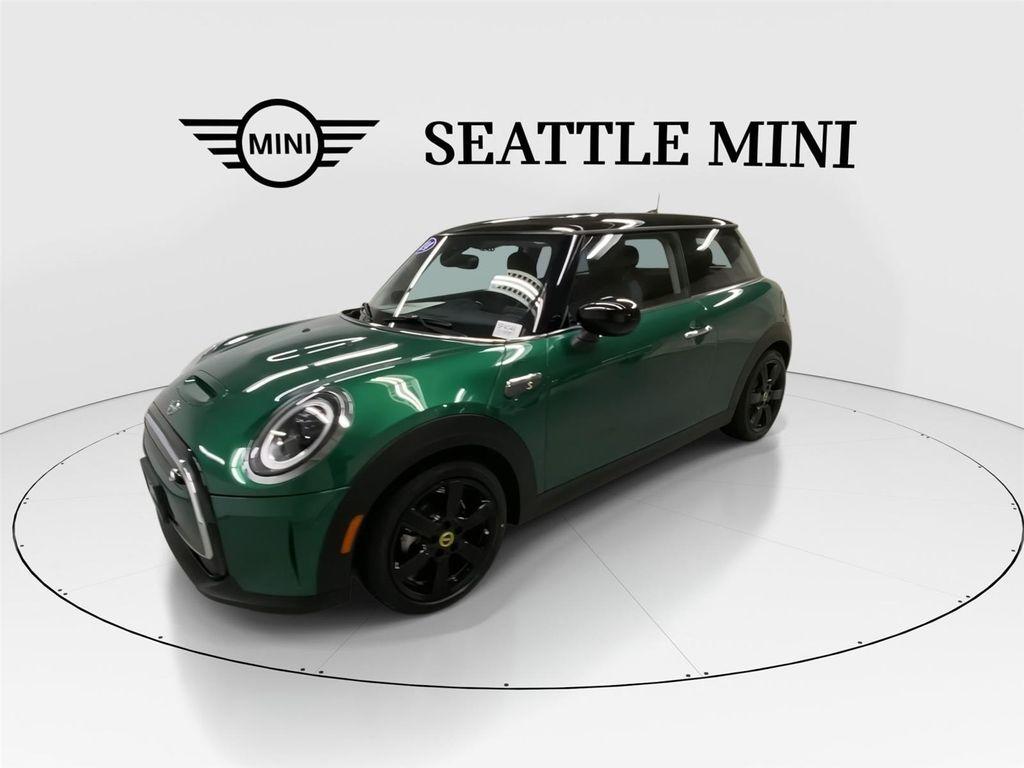 used 2024 MINI Hardtop car, priced at $27,898