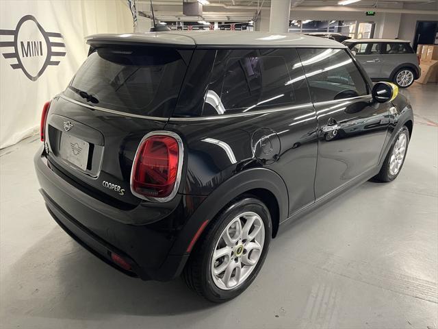 used 2021 MINI Hardtop car, priced at $20,989