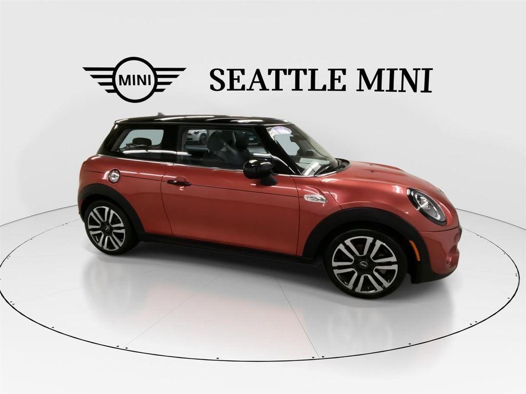 used 2021 MINI Hardtop car, priced at $22,998