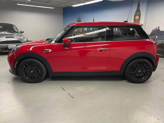 used 2021 MINI Hardtop car, priced at $18,989