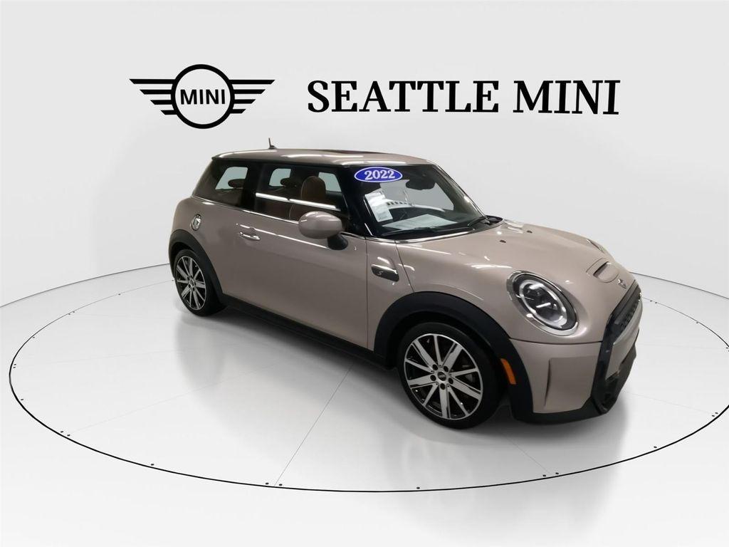 used 2022 MINI Hardtop car, priced at $22,989