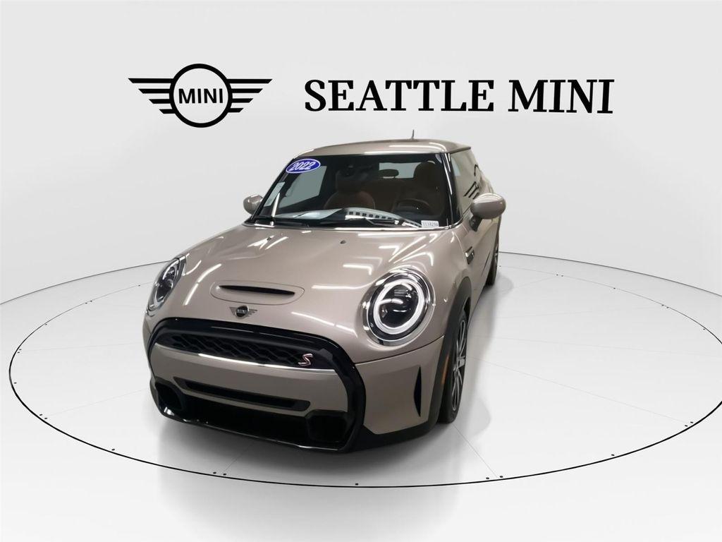used 2022 MINI Hardtop car, priced at $22,989