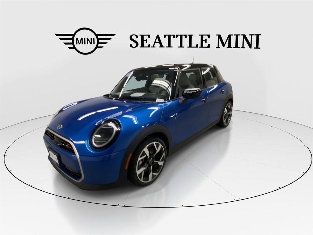 used 2025 MINI Hardtop car, priced at $31,989