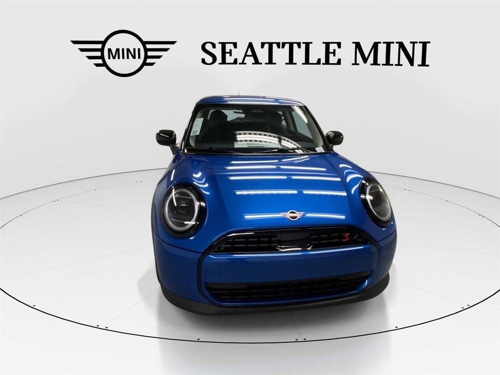 used 2025 MINI Hardtop car, priced at $31,989