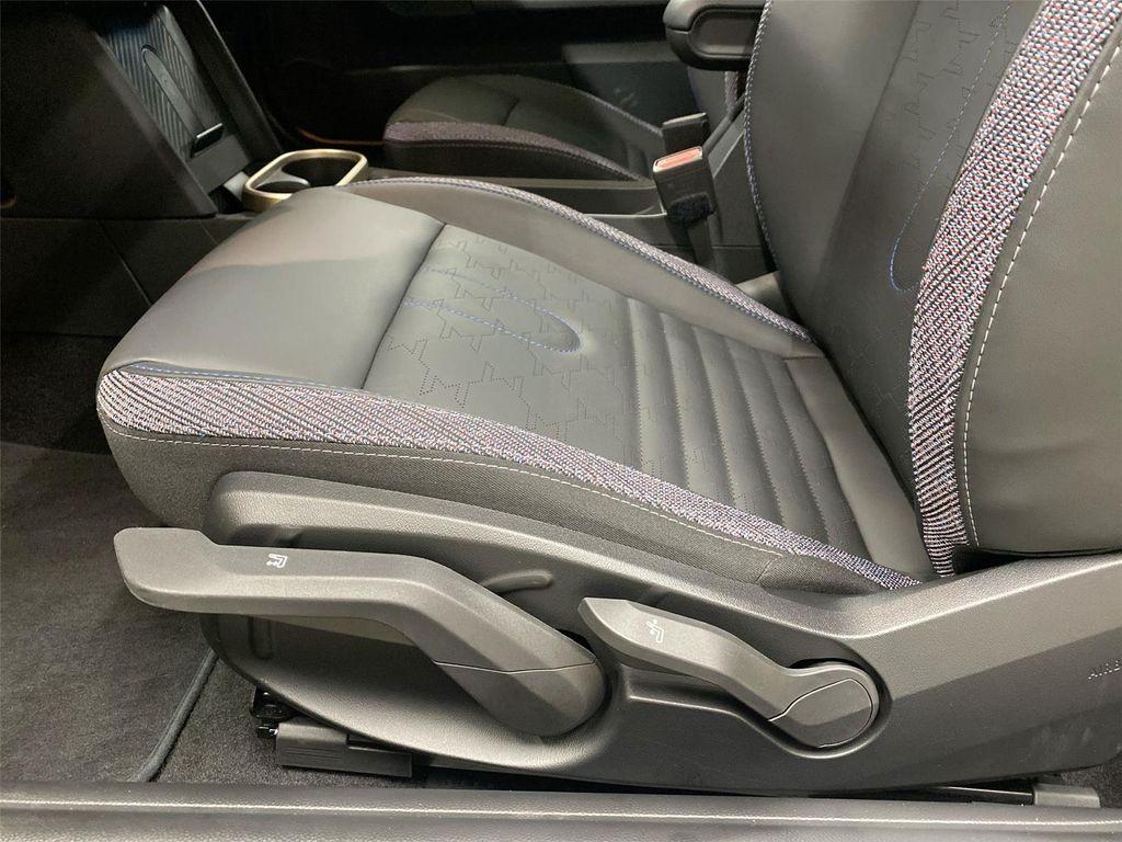 used 2025 MINI Hardtop car, priced at $29,999