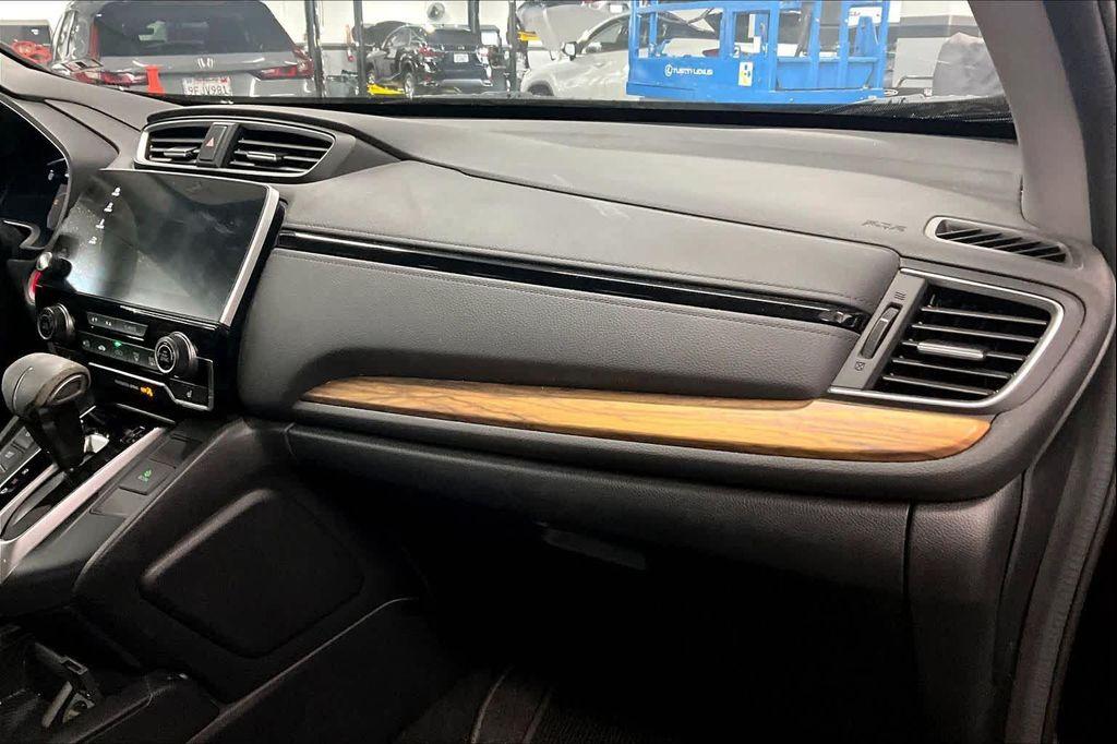 used 2018 Honda CR-V car, priced at $21,577