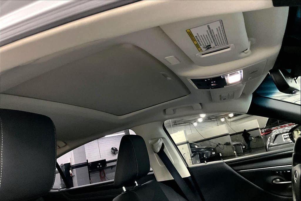used 2024 Lexus ES 300h car, priced at $45,080