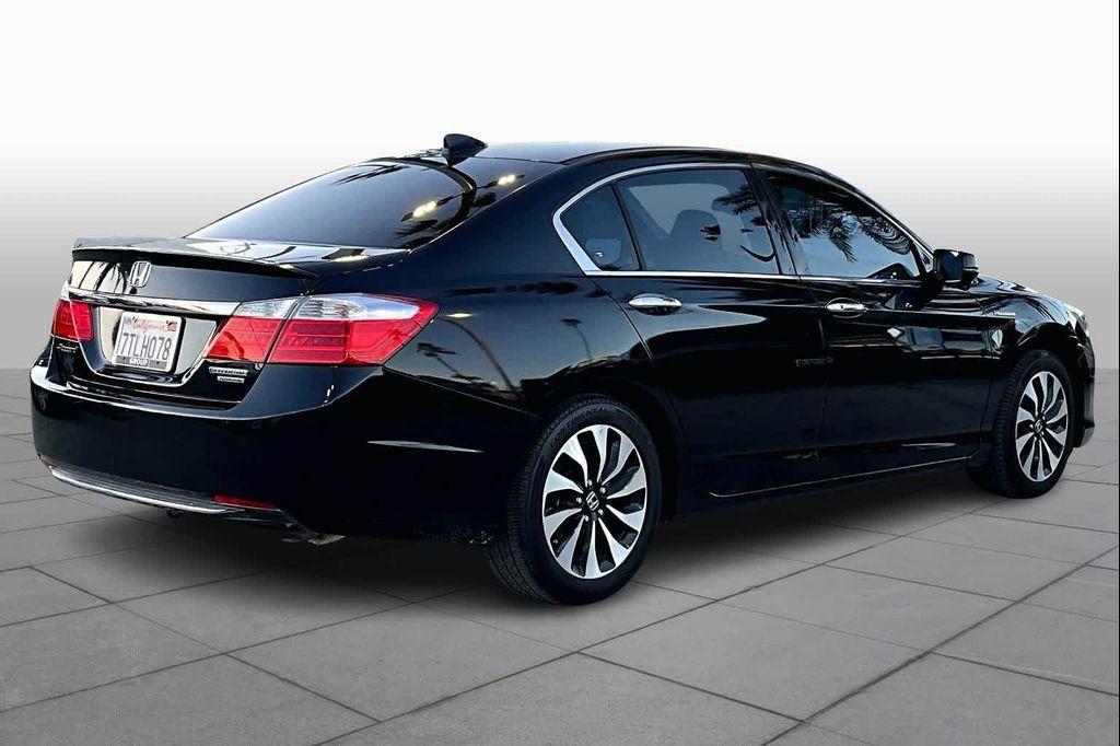 used 2015 Honda Accord Hybrid car, priced at $15,577