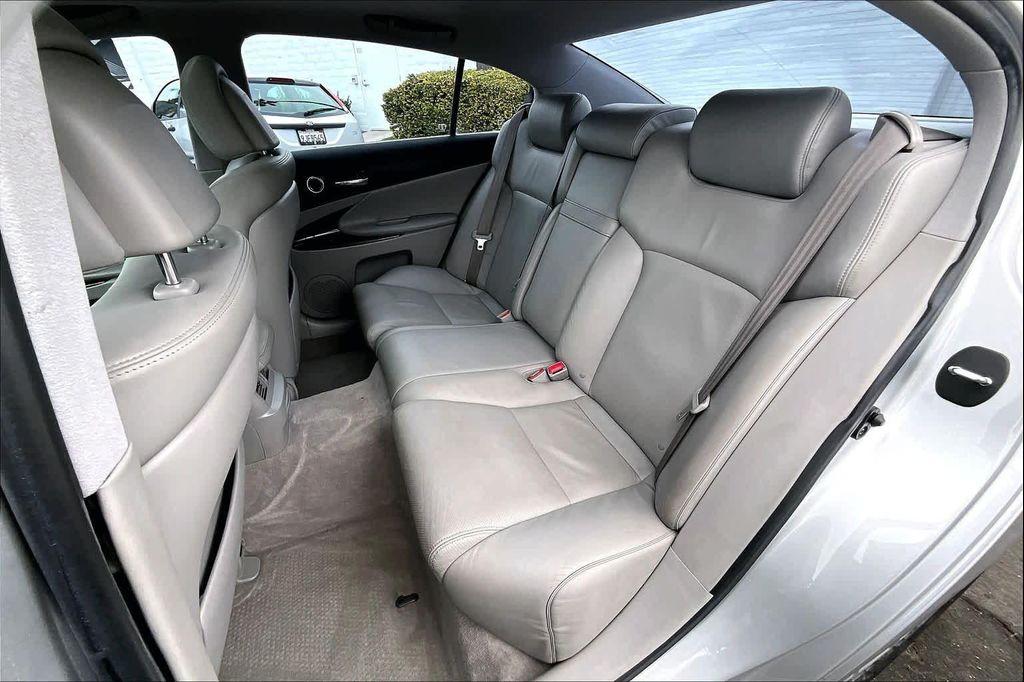 used 2006 Lexus GS 300 car, priced at $12,994