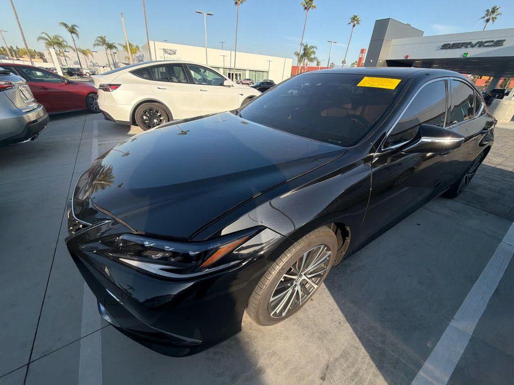 used 2024 Lexus ES 300h car, priced at $44,995