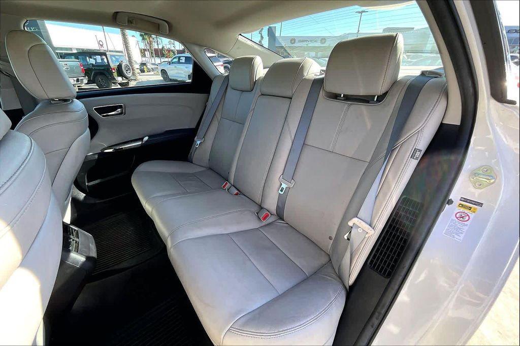 used 2014 Toyota Avalon Hybrid car, priced at $10,775