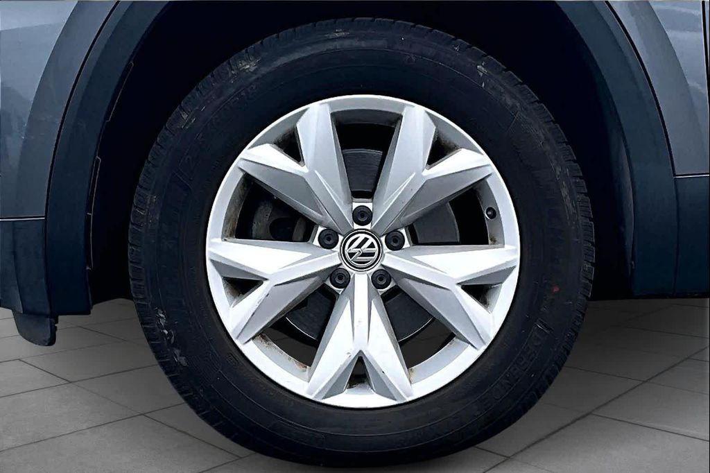 used 2018 Volkswagen Atlas car, priced at $15,895