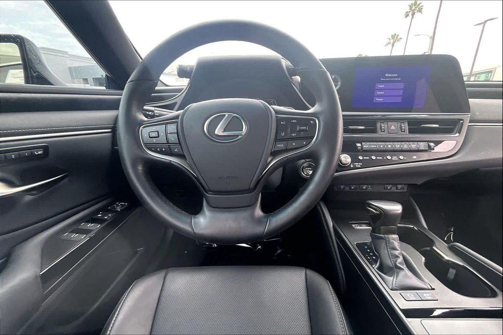 used 2024 Lexus ES 300h car, priced at $42,895